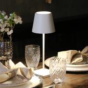 Zafferano Poldina  mini batteridrevet bordlampe IP65 hvid