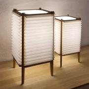 LE KLINT Bee Hive M bordlampe, egetræ, højde 47 cm