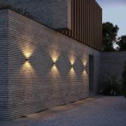 WEVER & DUCRÉ LED-udendørs væglampe Kiosk 1.0 bronze, 2.700 K