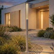 Lindby LED-gadelampe Fjorya, højde 90 cm, stengrå, IP65