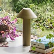 LED-bordlampe Tower, mørkegrøn, højde 32 cm, metal