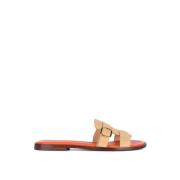 Suede Sliders i kornfarve med orange kontrastbund