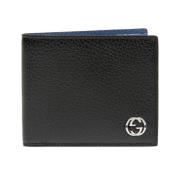 Interlocking Bifold Wallet