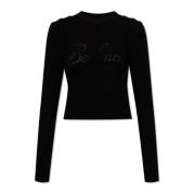 Ribstrikket sweater med logo