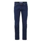 Slim Fit Denim Jeans med Broderi og Læder Patch