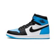 Air Jordan 1 Retro High OG UNC