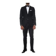 Slim Fit Tuxedo med Shawled Krave