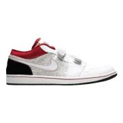 Retro Low Velcro White Varsity Red