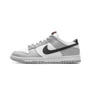 Grå Fog Dunk Low SE Sneakers