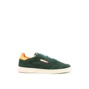 Flade lave sneakers i ruskind