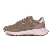 Taupe Ruskind Lave Top Sneakers