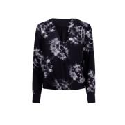 Blomstret Batikbluse med V-hals