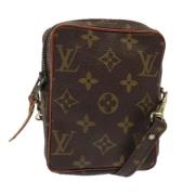 Pre-owned Canvas louis-vuitton-tasker