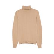 Beige Turtleneck Sweater med Fin Strik