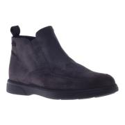 Ankle boots in dark grey suede