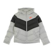 Sporty syntetisk fyldjakke i Lt Smoke Grey/Black/Bright Crimson