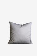 Svanefors - Monteringspude Fjer 40x40 cm - Hvid - Pyntepuder & pudebet...