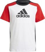 adidas Badge of Sport Logo Trænings Tshirt 128 - T-shirts Bomuld hos M...