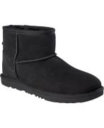 UGG Classic Mini II Kids Black Støvler Str 32,5 - hos Magasin