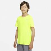 Nike Dri Fit Miler Traenings T Shirt 147-158 / L - T-shirts hos Magasi...