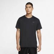 Nike Pro Drifit Trænings T-shirt XL - T-shirts Polyester hos Magasin