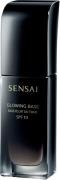 Sensai Glowing Base SPF 10 30 ml - Primer hos Magasin