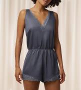 Triumph Silky Sensuality Romper Pyjamassæt Str 38 - hos Magasin