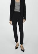 MANGO Pleated Suit Trousers Kvinde Black Bukser Med Lige Ben Str 40 - ...