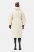 Ganni Tech Seersucker Puffer Coat Kvinde Tofu Overgangsjakker Str S/M ...