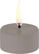 Uyuni LED Tealight 400~ Battery Incl. , Plain Black wax, Smooth, 4x2,1...