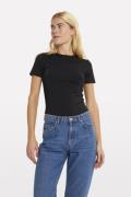 Envii Enscorpion SS TEE 7133 Kvinde Black Toppe Str M - hos Magasin